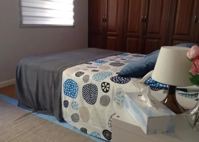 Sobre La Villa 12